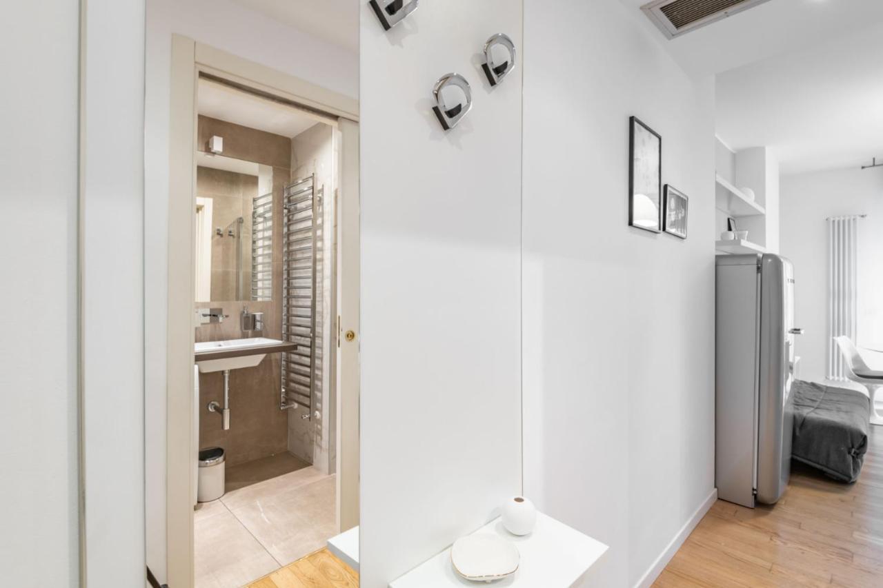 Easylife - Sofisticato Monolocale Con Terrazzino Nel Cuore Di Porta Venezia Milano Exterior foto